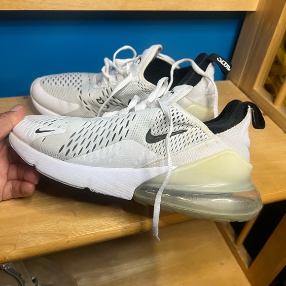 Nike Air Max White and Black Athletic Shoes - Picture 1 of 7